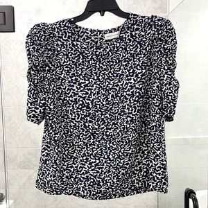 Gibson Latimer Bell-sleeved Blouse